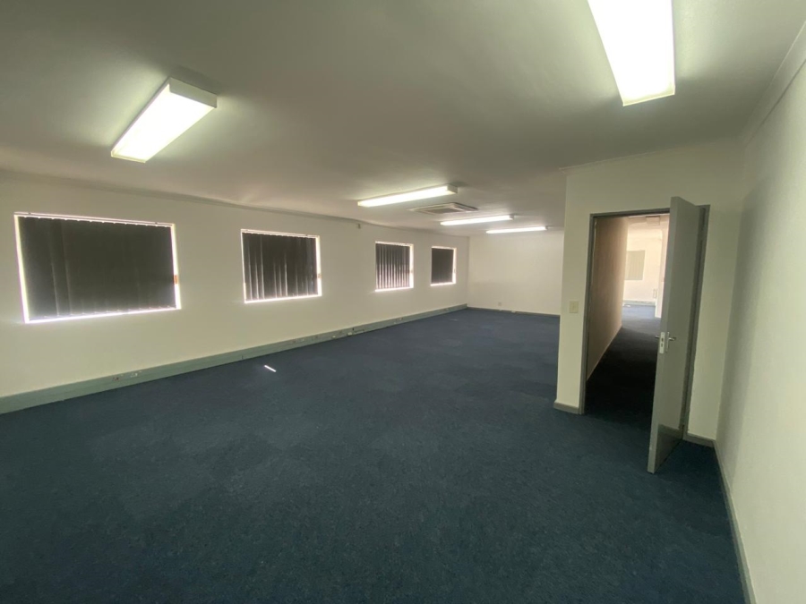 Commercial Property for Sale in Airport Industria Western Cape